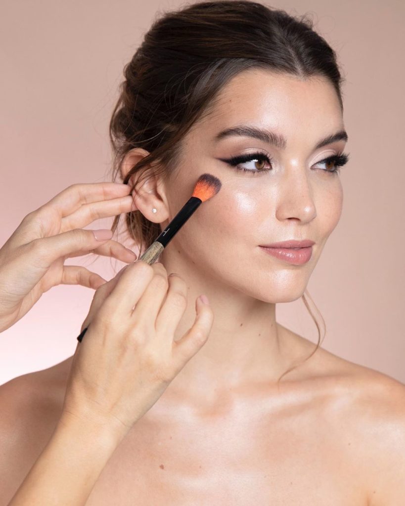 MAQUILLAJE DE NOVIAS ¿QUÉ DEBO SABER?